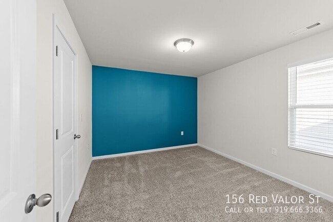 Photo - 156 Red Valor St