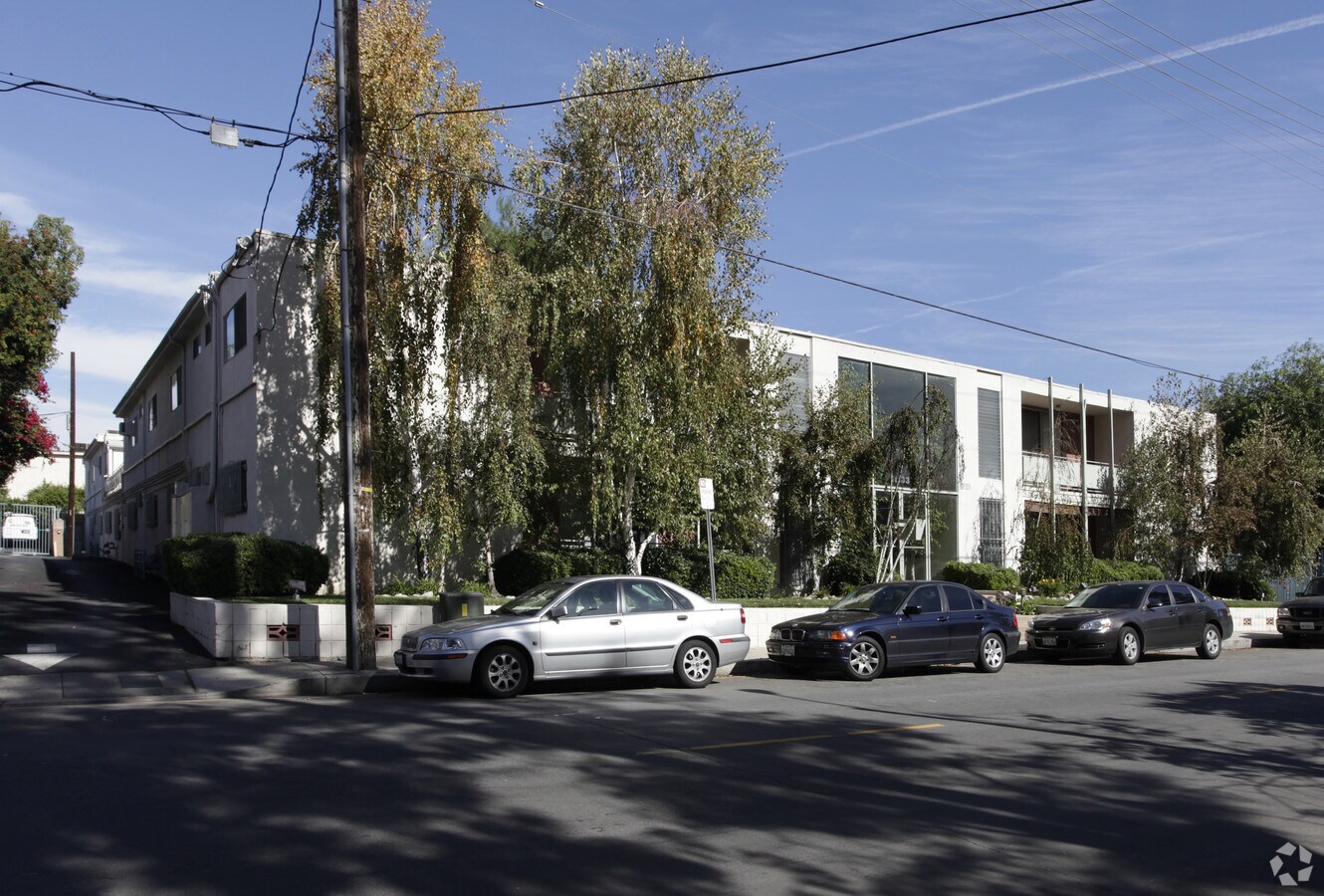 Photo - 11133 Aqua Vista St