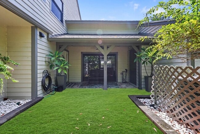 Photo - 13400 Bedford Mews Ct