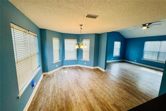 Photo - 312 Maple St