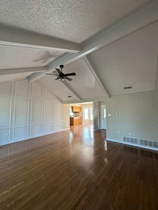 Photo - 1511 Garrison St