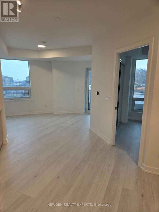 Photo - 2501 Saw Whet Blvd. Unité 222