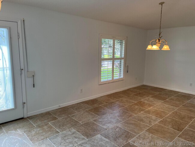Photo - 5020 4th Pl