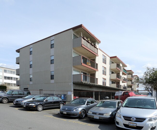 Lesley Manor Apartments For Rent in Seattle, WA