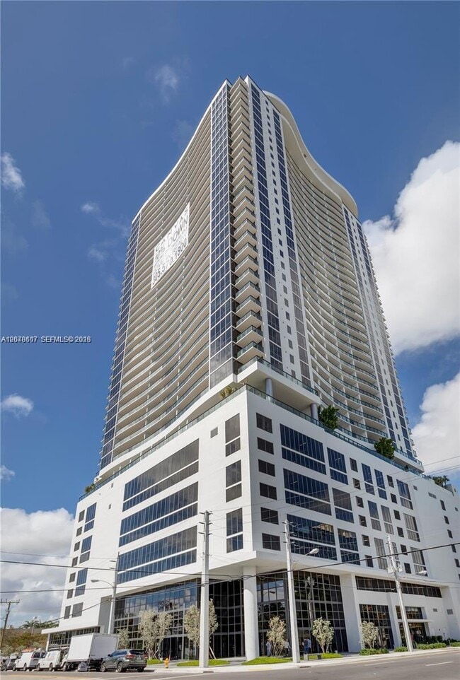 Building Photo - 1600 NE 1st Ave Unit 1202