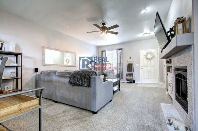 Photo - 563 Lost Valley Point