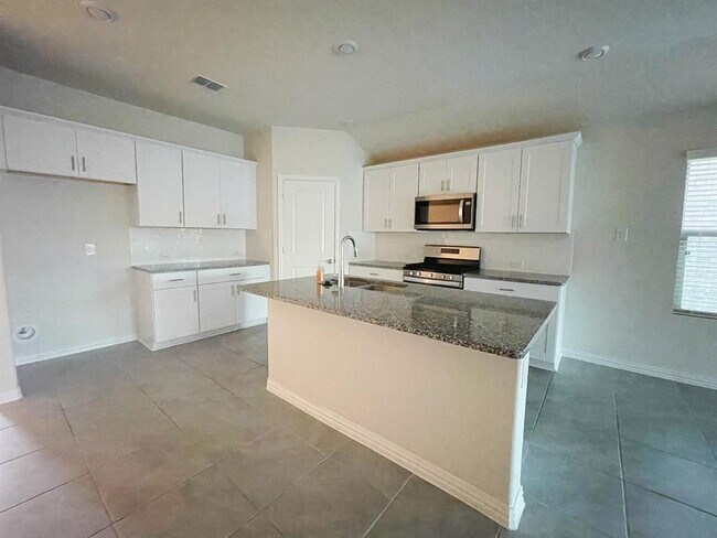 Photo - 455 Rock Creek Dr