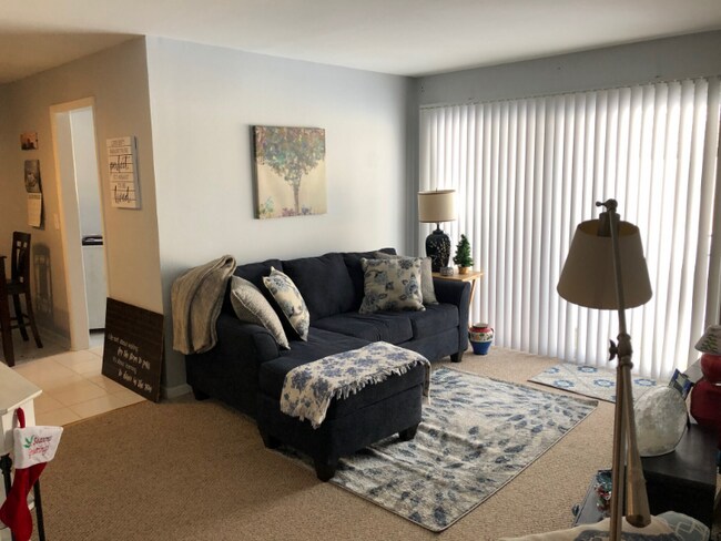 Photo - 304 N Carter St Unit 104