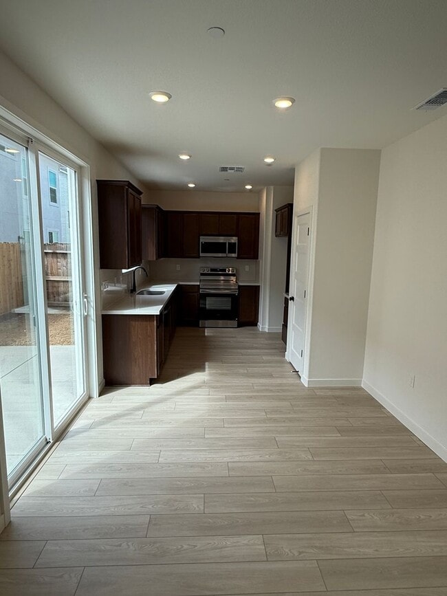 3628 Parc Villa Cir