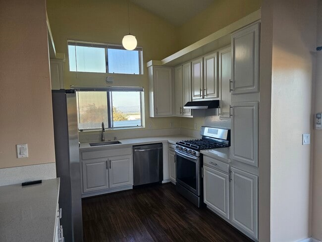 Building Photo - 2238 Komo Mai Dr Unit B