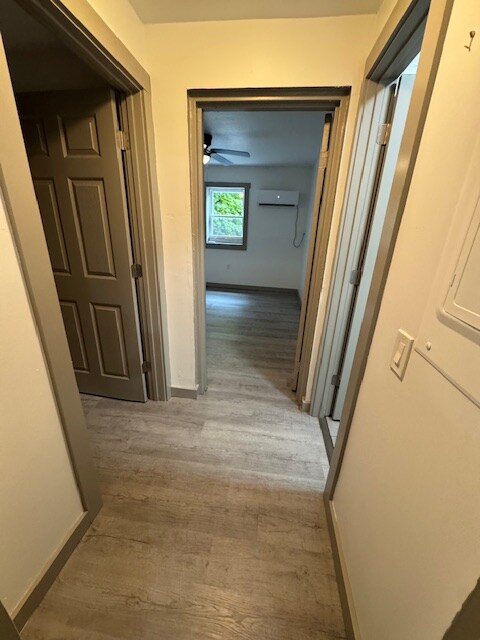 Photo - 534 Lee St Unit Apt #1