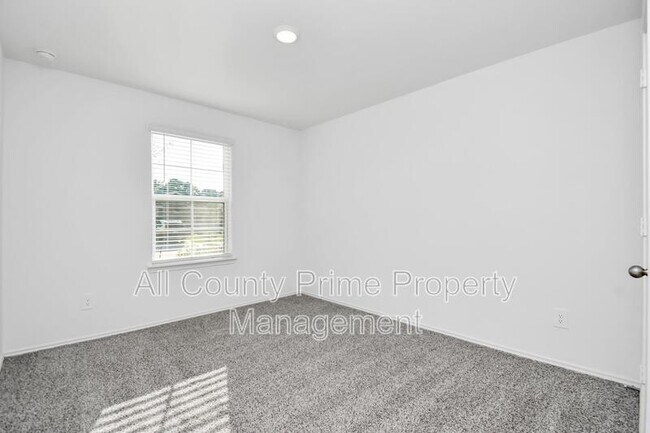 Photo - 40427 Basalt Elm Rd