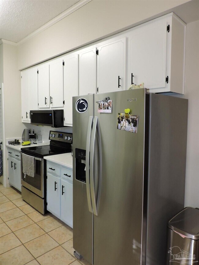 Photo - 1704 E Lee St