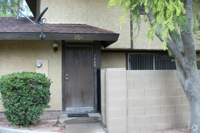 Building Photo - 1704 W Village Way Rental