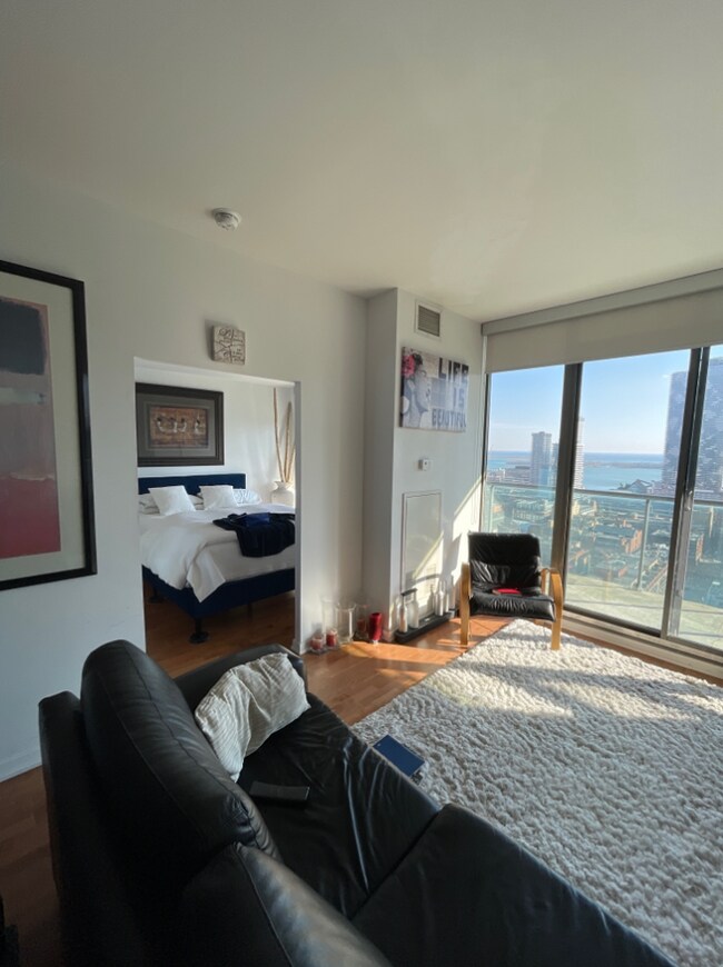 Photo - 33 Lombard St Unit 3008