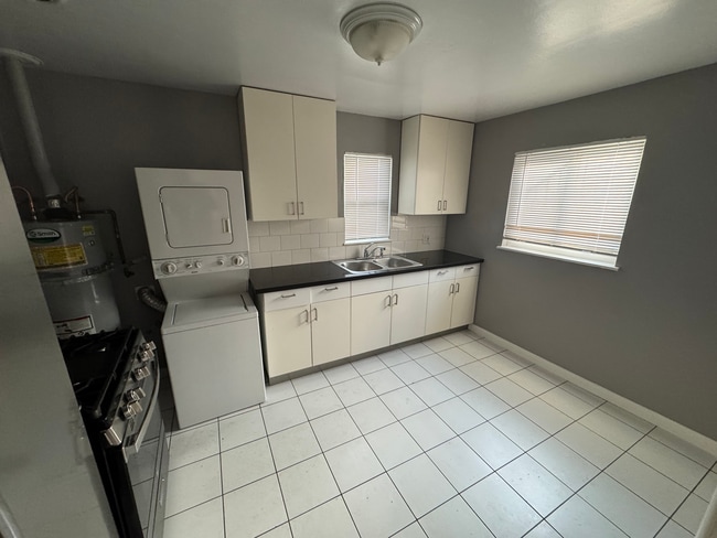 Photo - 5664 Gaskill St Unit 5664