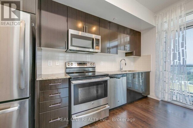 Photo - 7167 Yonge St Unit 1102