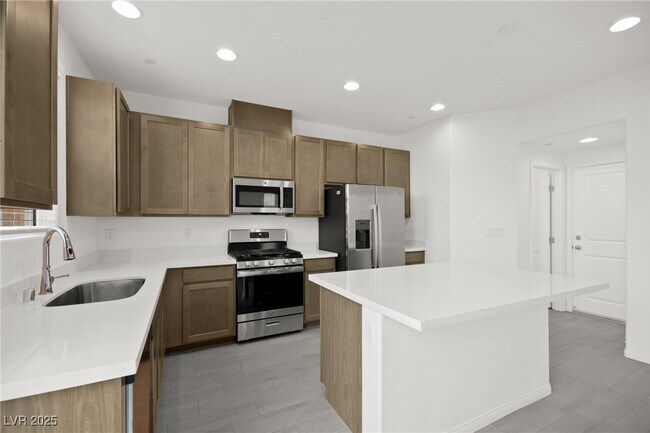 Photo - 10140 Glen Aulin St