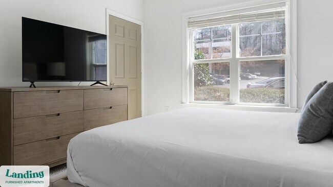 925 Canterbury Rd NE Unit 12-1257