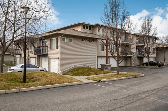 Building Photo - 22855 E Country Vista Dr #292 Unit 292 Rental