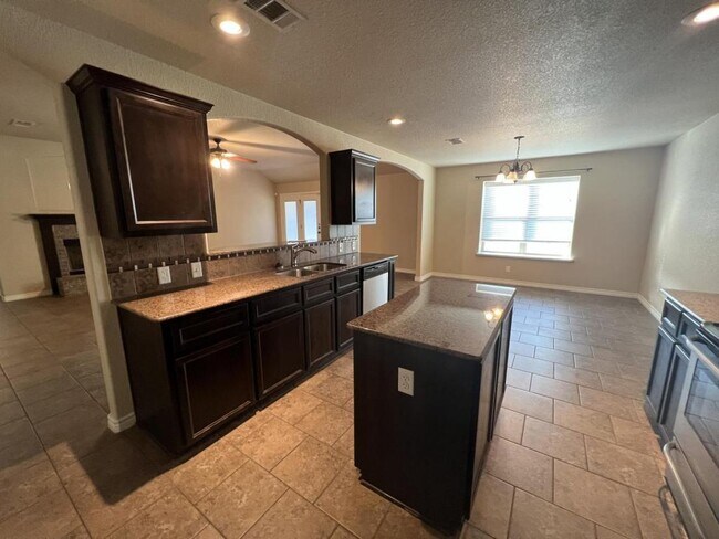 Photo - 3906 Anvil Range Rd