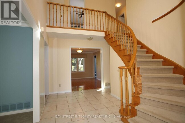 Photo - 1906 Stoneybrook Ct