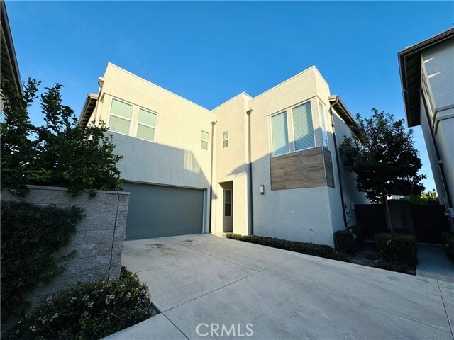 Photo - 200 Holliston