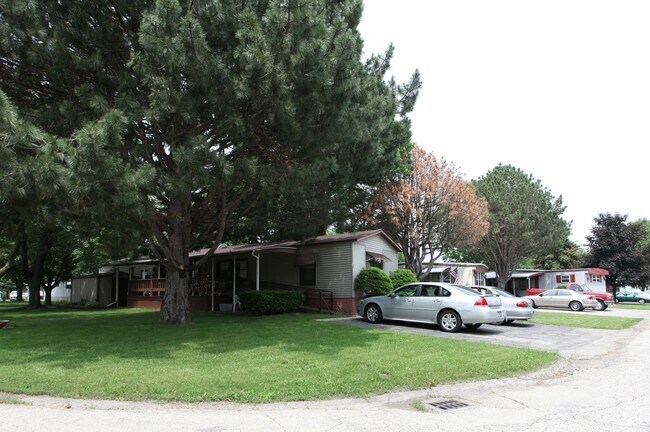 Photo - OAKDALE ESTATES PARK & SALES