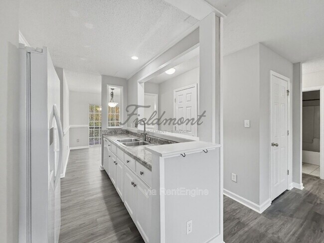 Photo - 530 Fawn Branch Trail