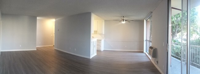 Photo - 8011 W. Romaine Street