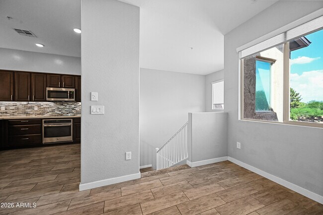 250 W Queen Creek Rd Unit 221
