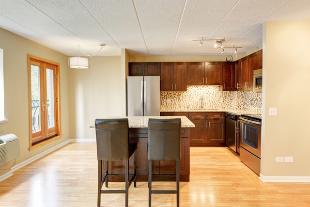 Photo - 711 W Gordon Ter Unit 311