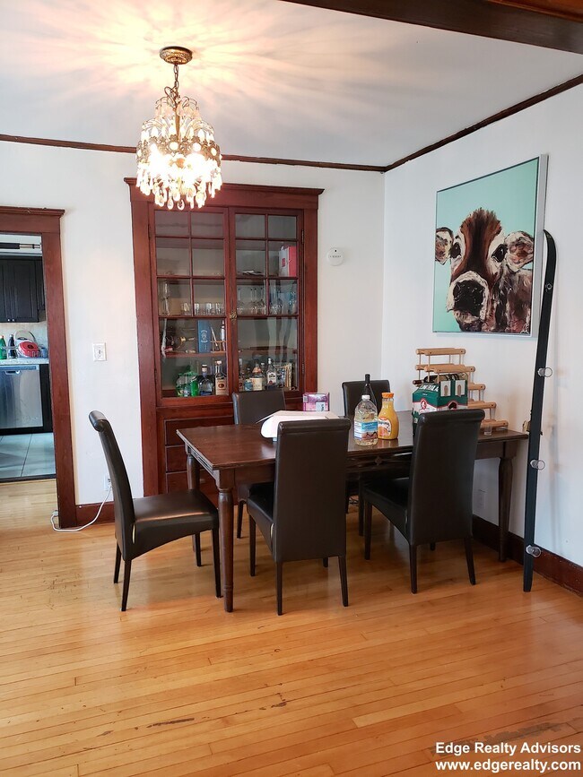 Photo - 4 Upcrest Rd Unit 2