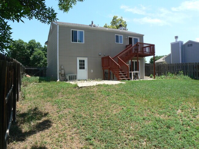 Photo - 2009 Spencer St