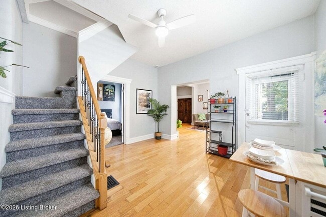 Photo - 925 Ellison Ave
