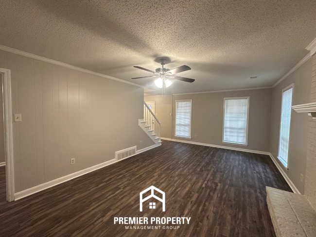 Photo - 2814 Baywood Dr