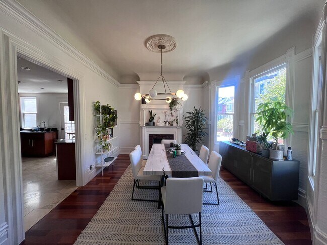 Photo - Epic REA - Beautiful 3BRs+1BA in the Duboce Triangle Neighborhood