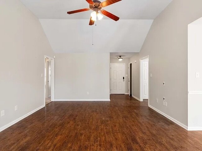 Building Photo - 5229 Silabert Ave