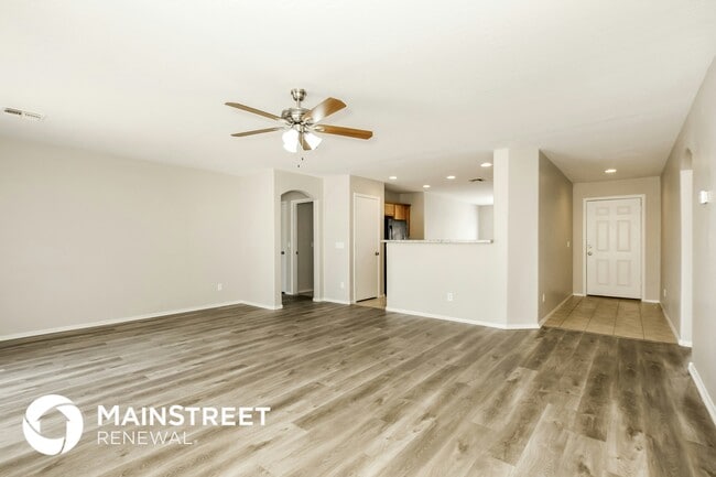 Photo - 2612 E Paradise Ln