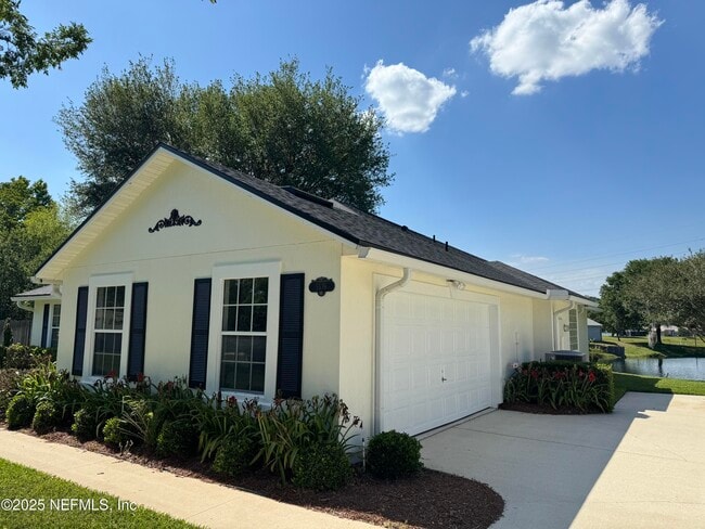 Photo - 5539 London Lake Dr W