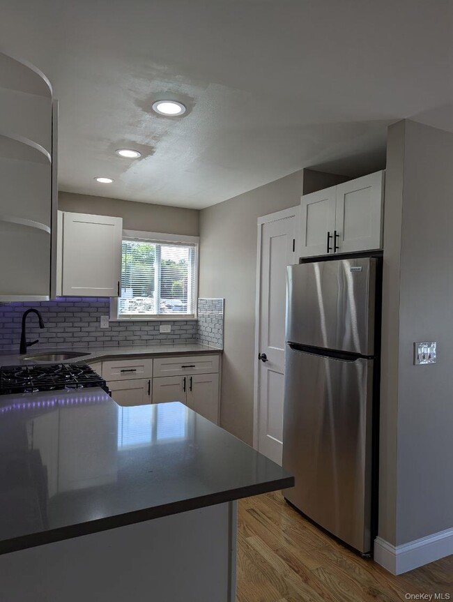 Building Photo - 1735 N Gardiner Dr Unit 25B