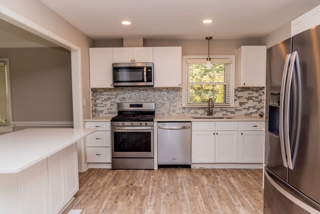 Photo - Settle in to this beautiful 3 bed 3 bath in Mechanicsville!