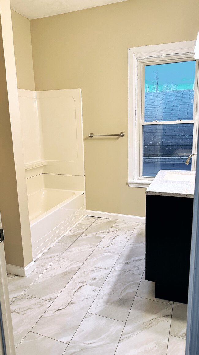 Photo - 2309 6th Ave Unit 2nd Floor