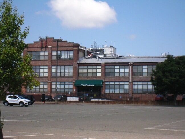 Building Photo - 300 Communipaw Ave Unit 137 Rental