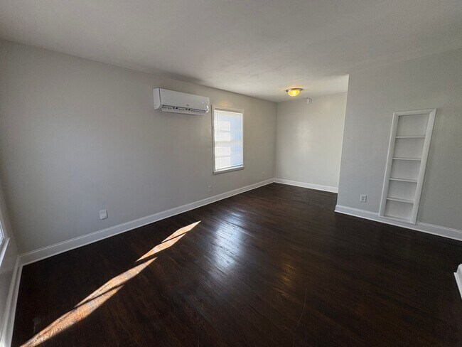 Photo - 429 Gary Ave