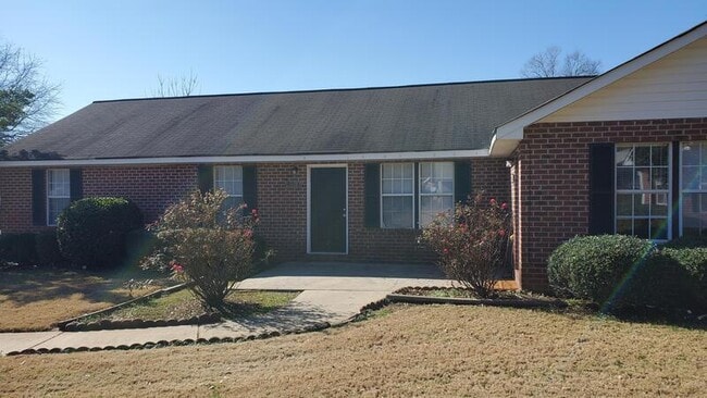 Building Photo - 1121 Micha Way