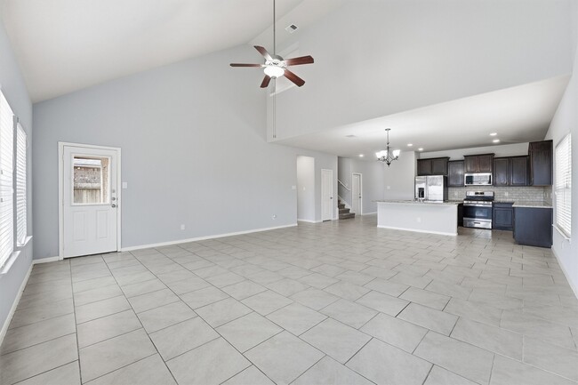 Photo - 719 Longstreet Dr