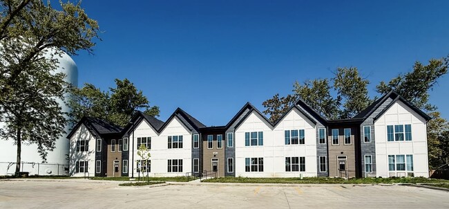 Park Indy: 2-Bedroom Flat