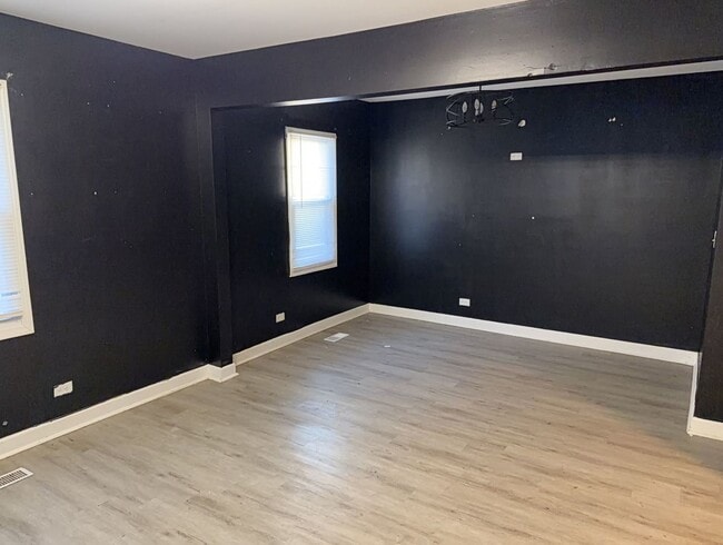 Photo - 756 Newell Ave