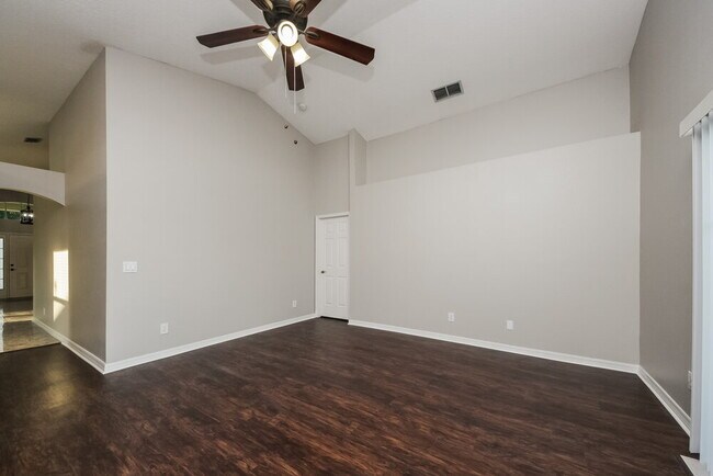 Photo - 2143 Mallard Creek Cir